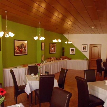 Hotel Garni Am Thueringer Klosstheater 프리에드리치로다 외부 사진